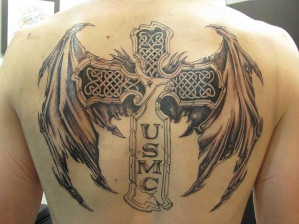 USMC - Cross và khắc nghiệt Wing - 50 Creative Chữ thập Tattoo Designs <3 <3