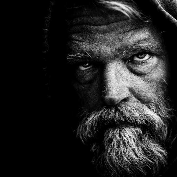 Emotional Portraits by Lee Jeffries | Art and Design