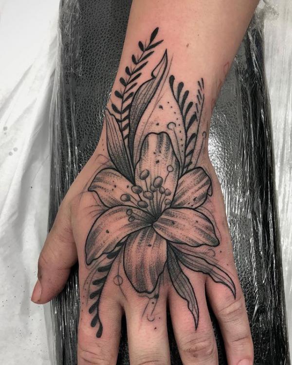 90 Awesome Lily Tattoo Designs with Meaning | Art and Design