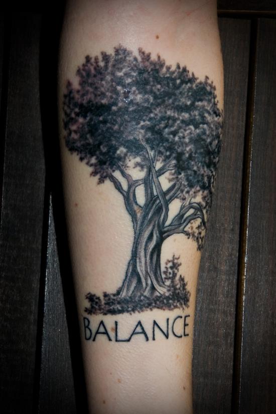 dead oak tree tattoo meaning
