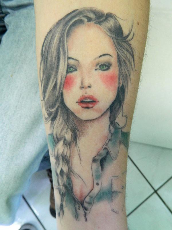 42+ beautiful girl tattoo designs for your reference - 2000 Daily