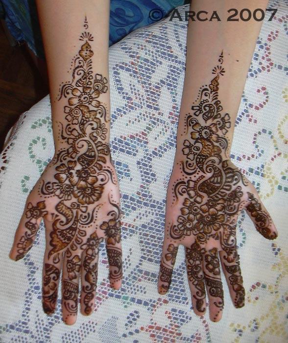 50 Intricate Henna Tattoo Designs | Art and Design