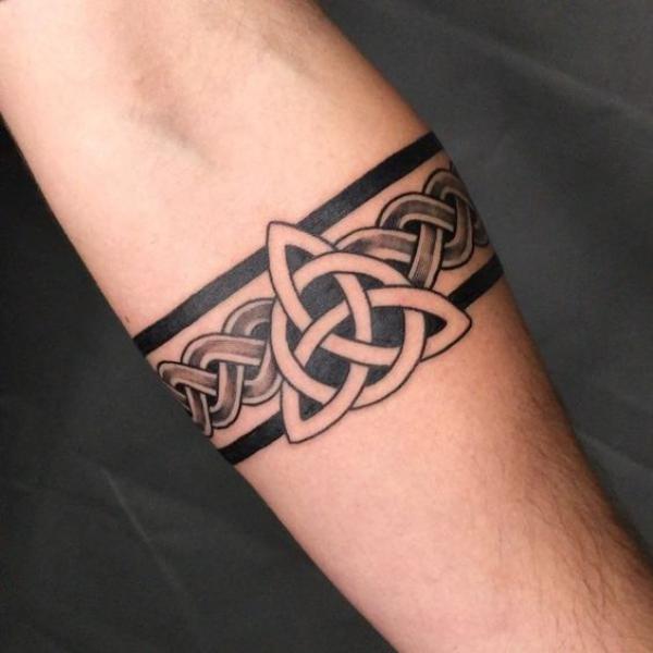 Tattoos,Celtic Brand Tattoo | Celtic band tattoo, Forearm band tattoos,  Celtic knot tattoo