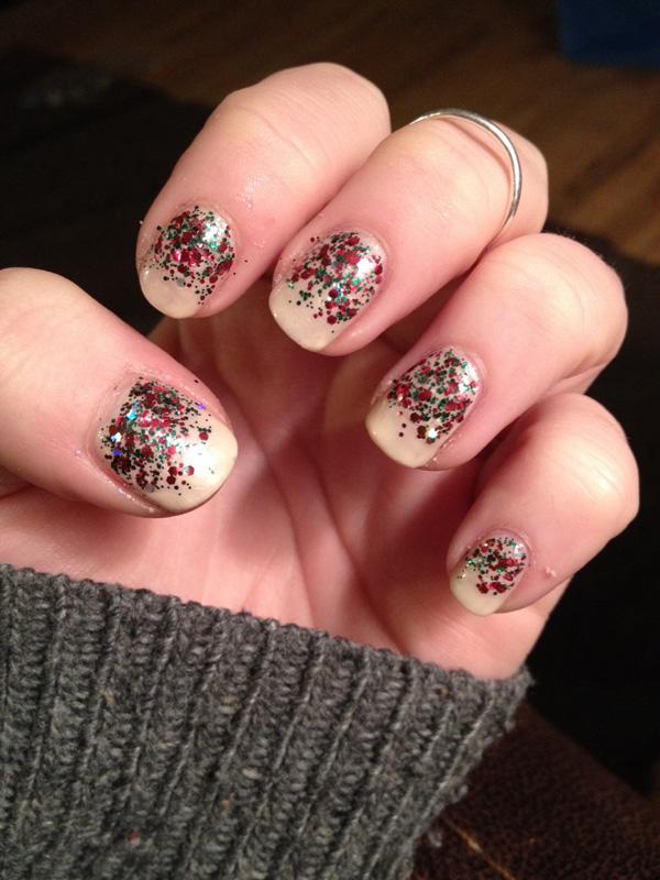 65 Cute Christmas Nails | Art and Design