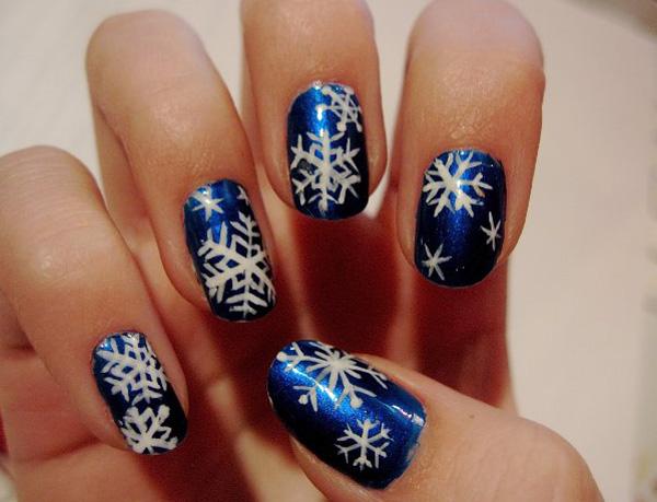 65 Cute Christmas Nails | Art and Design