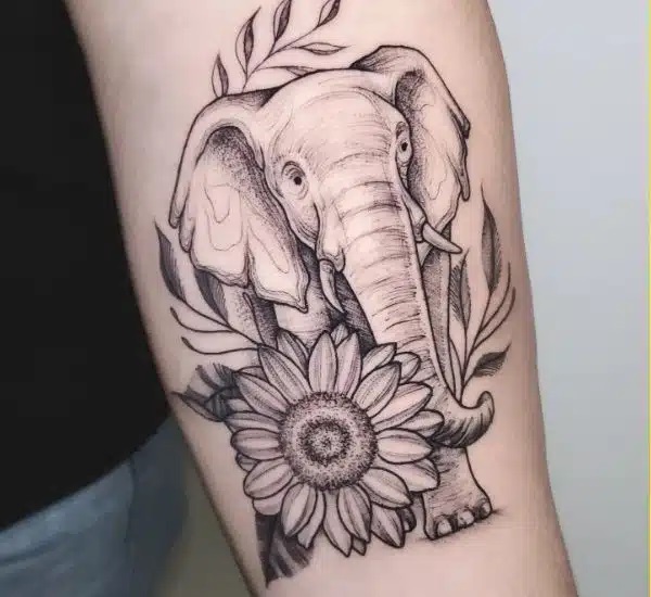 70 Elephant Tattoo Ideas: A Symbol of Strength, Wisdom and Tranquility ...