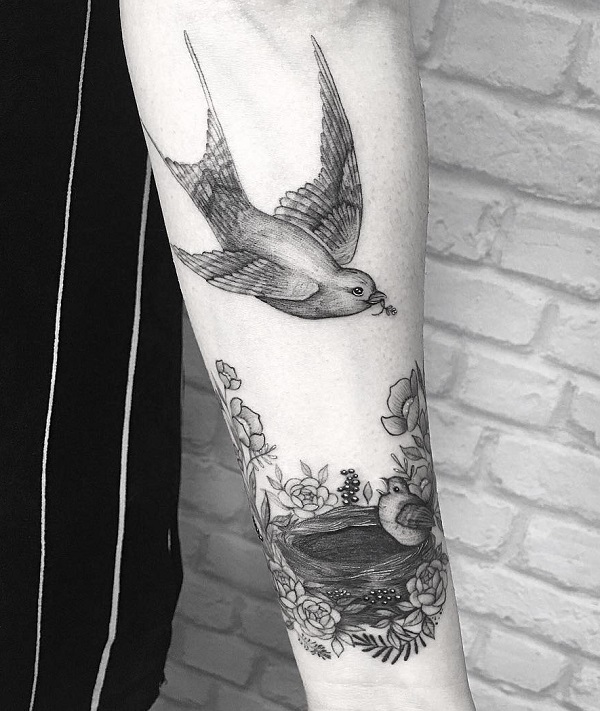 hummingbird tattoo design on Craiyon