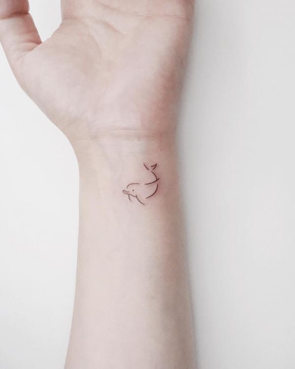 Minimal Dolphin Tattoo Design | Inku Paw