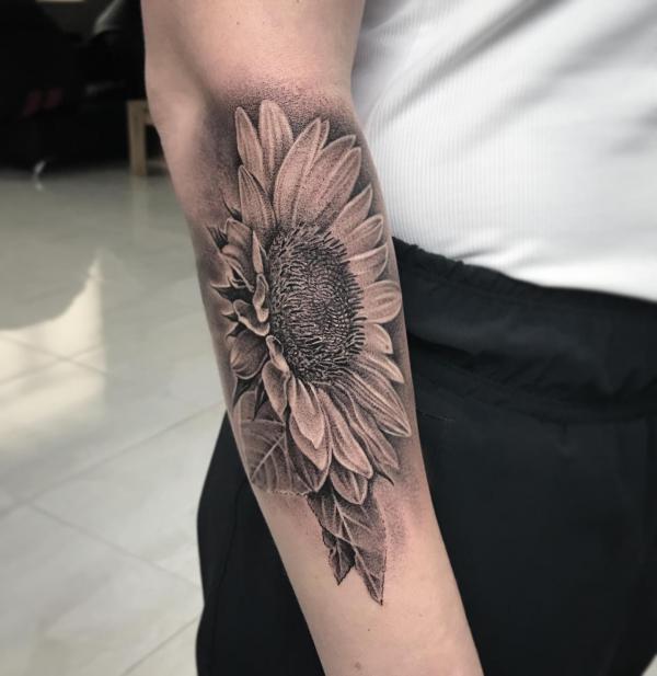 Update 97 about black and white sunflower tattoo super cool  indaotaonec