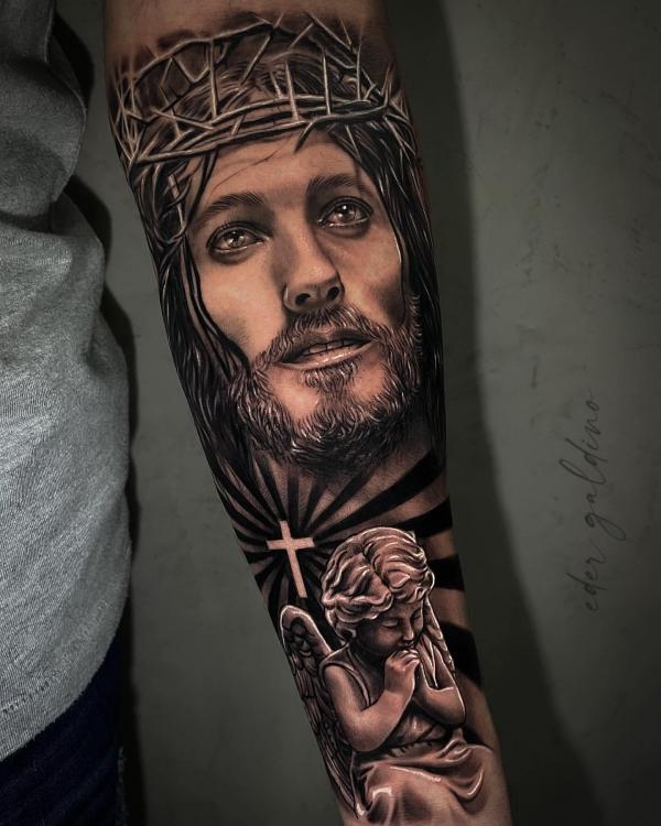 File:Dom Carter Jesus Tattoo.jpg - Wikimedia Commons