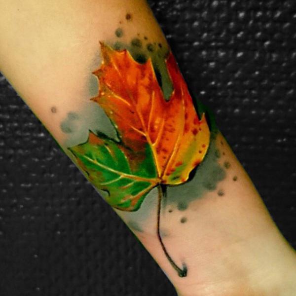 Nonnon Tattoo - Ginkgo leaf for @kwankc #maithaitattoo #nonnontattoo #ink  #melbournetodo #melbournetattoo #melbourneart #melbourne #ginkgo  #minimaltattoo | Facebook