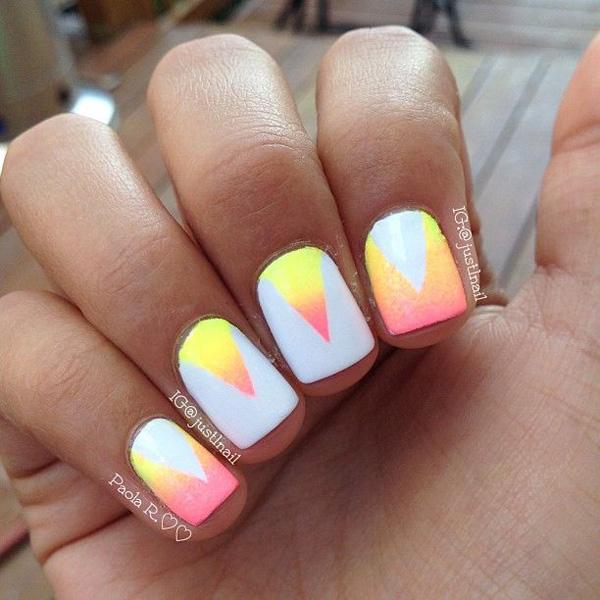 40+ Fabulous Gradient Nail Art Designs