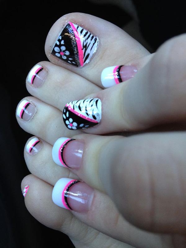 40 Eye-Catching Toe Nail Art Designs : Check + Pink & White Toe Nails