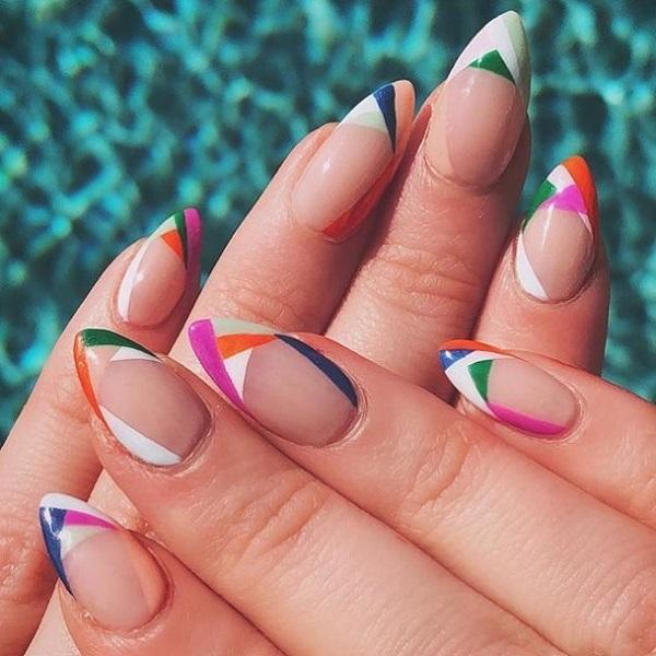 simple minimalist geometric nail art