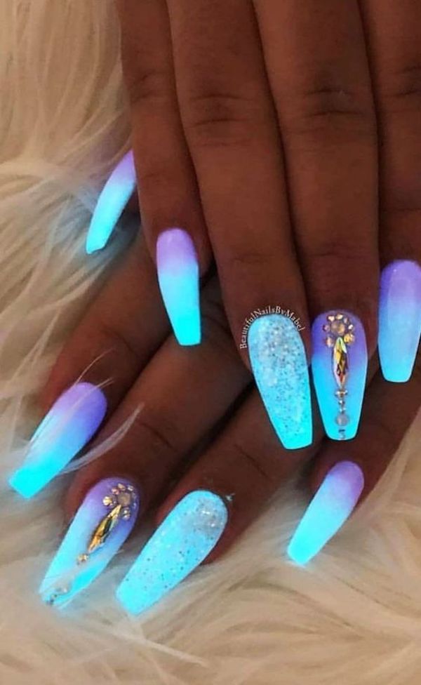 COLORFUL HOLOGRAPHIC NAILS POWDER - Nails 21 