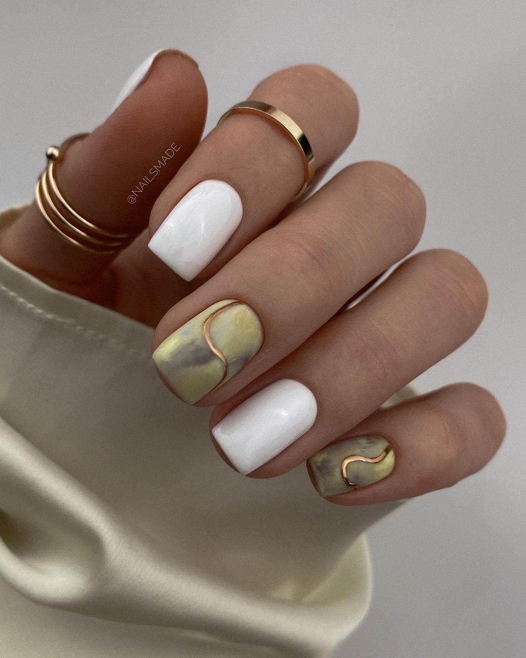 45+ Simple Flower Nail Designs for a Perfectly Fresh Spring Look