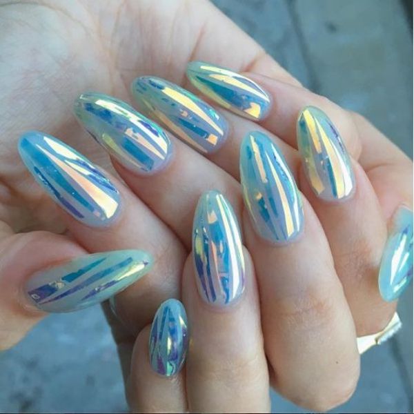 Holographic Nails: Easy Steps to Create Stunning Looks | Art and Design