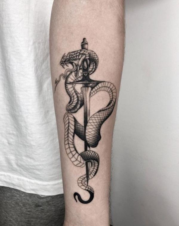 40 Intriguing Snake Forearm Tattoo Design Ideas | Art and Design