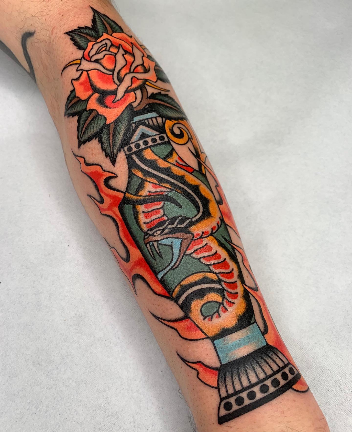 Explore the 35 Best dagger Tattoo Ideas (2024) • Tattoodo