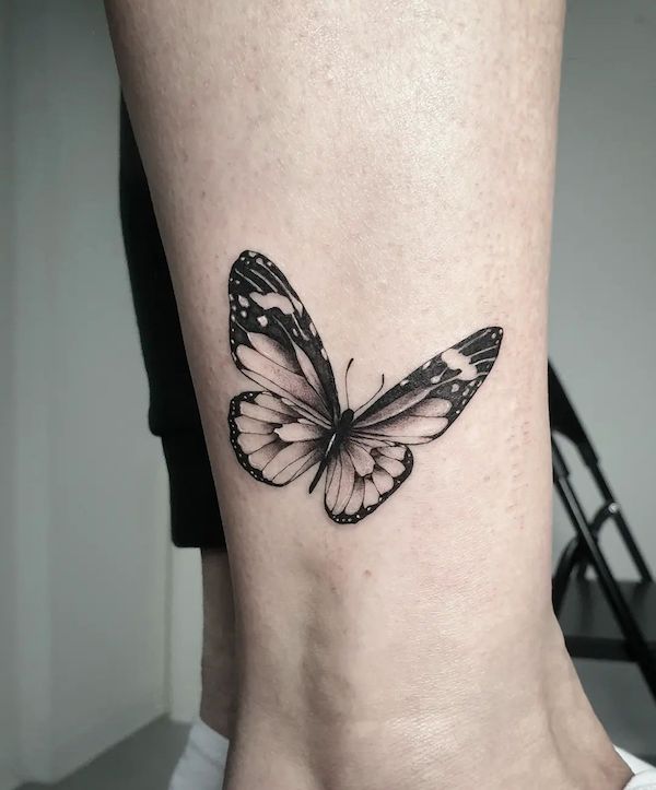 Monarch Butterfly Tattoos – Symbolism and Creativity | Art and Design