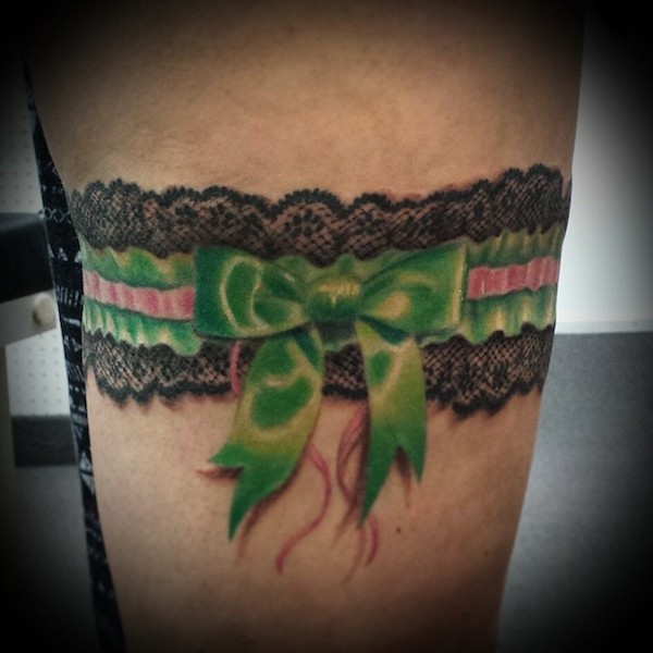 Tattoo uploaded by Chelsea Castaneda • #thighpiece #mandala #garter # garterbelt #gartertattoo • Tattoodo