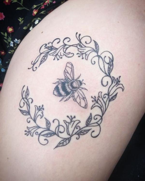 prompthunt: art nouveau bumblebee pollinating honeysuckle tattoo, stuck  inside honeysuckle, drinking from honeysuckle, deep green geometric border  with gold honeysuckles