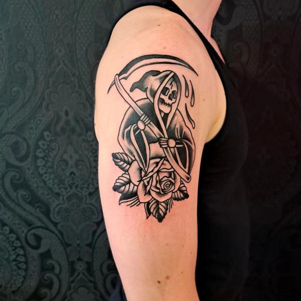 DropCatch.com | Reaper tattoo, Grim reaper tattoo, Pattern tattoo