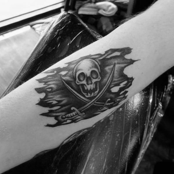 simple pirate flag tattoos