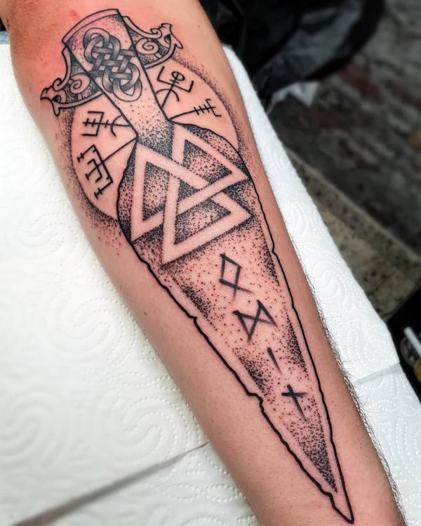 Vegvisir Viking Tattoo Meaning  Why You Want One  Tattoo Glee