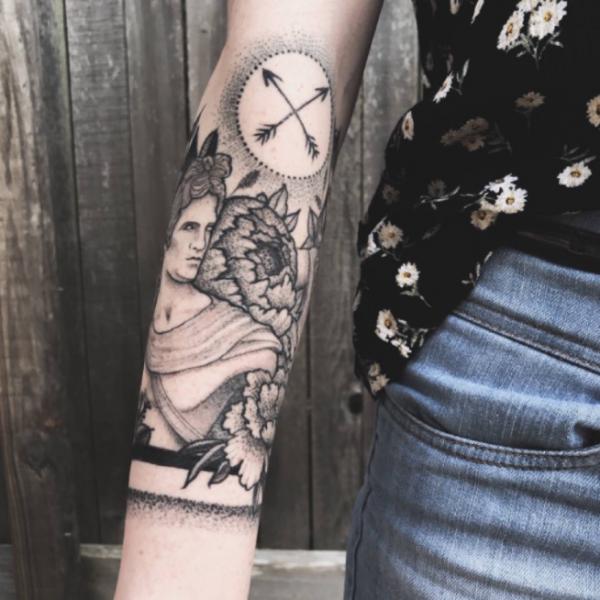 30 Apollo Tattoo Ideas: Designs and Meaning | Art and Design