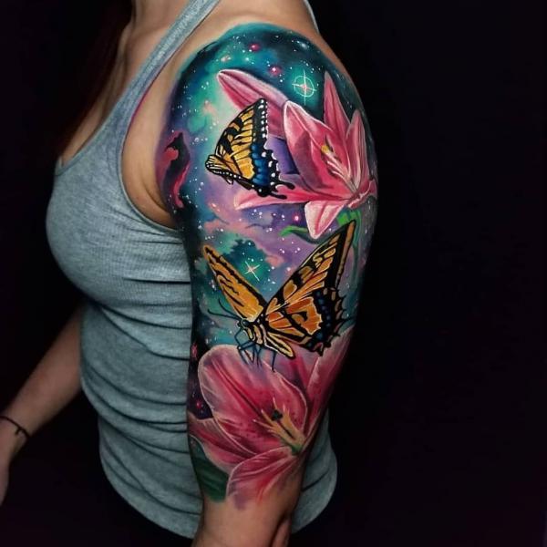 Luna Tattoo - Galaxy rose for my amazing client Samantha 🌹... | Facebook