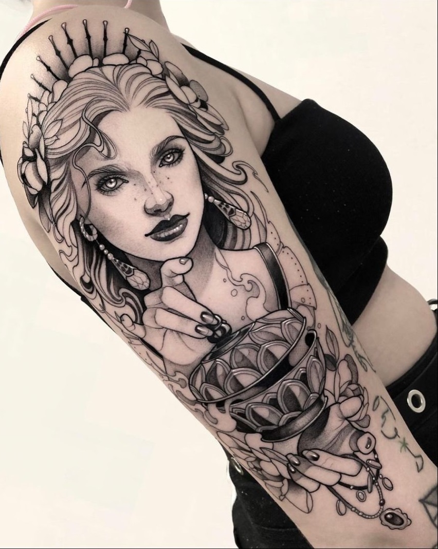 Aphrodite Tattoo: Colorful Metallic Temporary Tattoos
