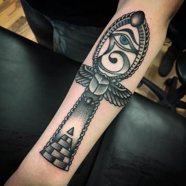 Unique Ankh Tattoo Design Ideas With A Deeper Meaning - Tattoo Glee