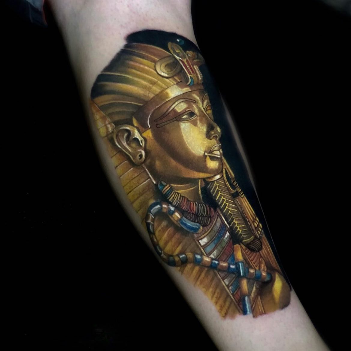 Tattoo uploaded by Tattoodo • Nefertiti tattoo by roxann8roxann  #roxann8roxann #nefertiti #pharaoh #Egyptiantattoos #egyptian #egypt  #ancient #esoteric #history • Tattoodo