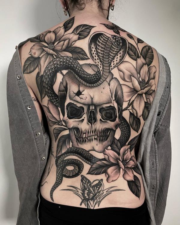 Snake Tattoo Inspiration | Snake tattoo design, Tattoo designs, Tattoos for  women