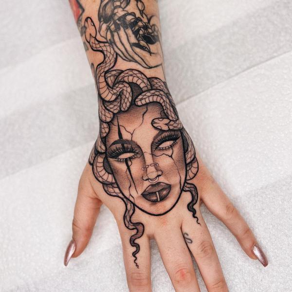 My Little Needle Tattoos - Beautiful Medusa done by the beautiful  @latricia_star! #tattoo #tattoos #medusa #medusatattoo #minimaltattoo  #bngtattoo #lineworktattoo #womentattoos #mlnt #mylittleneedletattoos  #michigantattooartist #michigantattooers ...