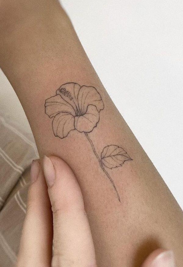 Pin by Sadie Steele on Tattoos | Tattoo stencil outline, Tattoo outline  drawing, Rose tattoo stencil