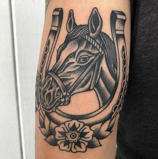 Horseshoe Tattoo | Tattoo Ideas and Inspiration | Traditional tattoo horse, Horse  shoe tattoo, Elbow tattoos