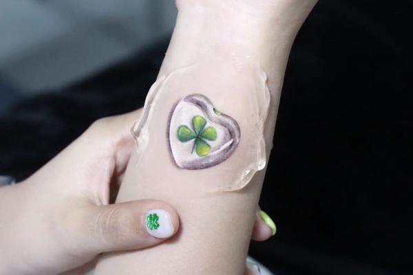 101 Amazing Shamrock Tattoos Ideas That Will Blow Your Mind! | Irish tattoos,  Shamrock tattoos, Celtic tattoo for women