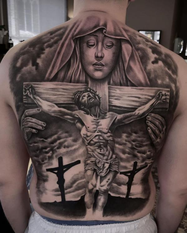 50 Meaningful Cross Tattoos with Jesus Art and Design