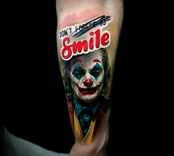 Smile, because it confuses people. Smile, because it's easier than  explaining what is killing you inside.” The Joker #tattoo | Instagram