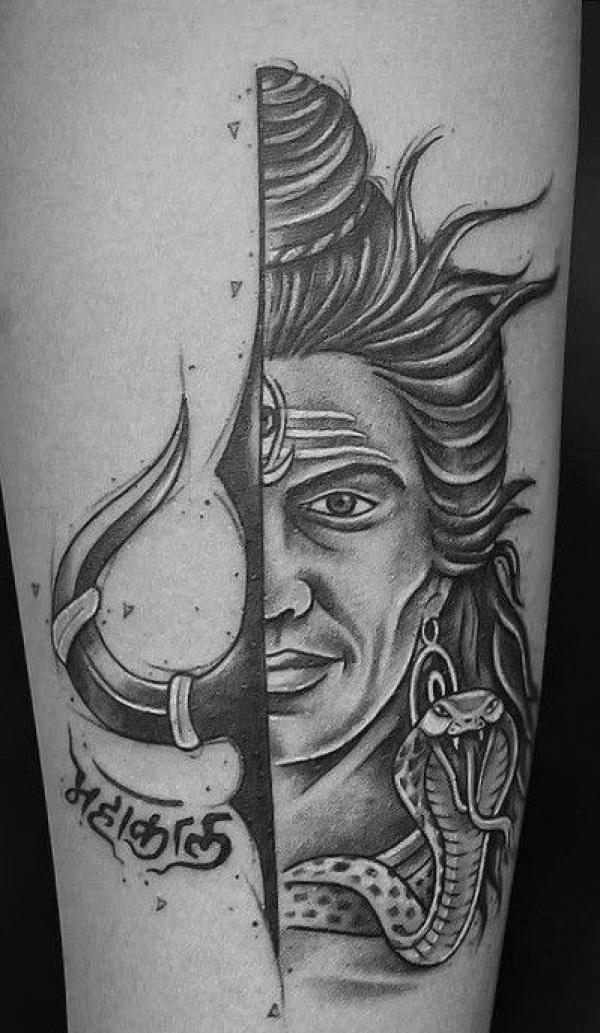 ✖snake . . . #shivatattostudiomesagne #blacktattoo #blacktattooart #snake # tattoos #italiantattooartist #blacklove #blackdots #tattooed #pugliatattoo  | By Shiva Tattoo StudioFacebook
