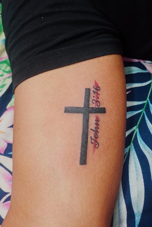 John 3 16 cross tattoo arm