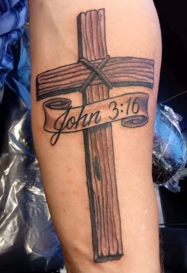 John 3 16 wooden cross tattoo