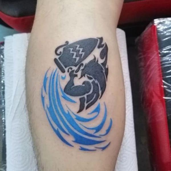 MaiCrazy Tattoo no Instagram: Signo de Aquário tattoo Aquarius tattoo  #aquariustattoo